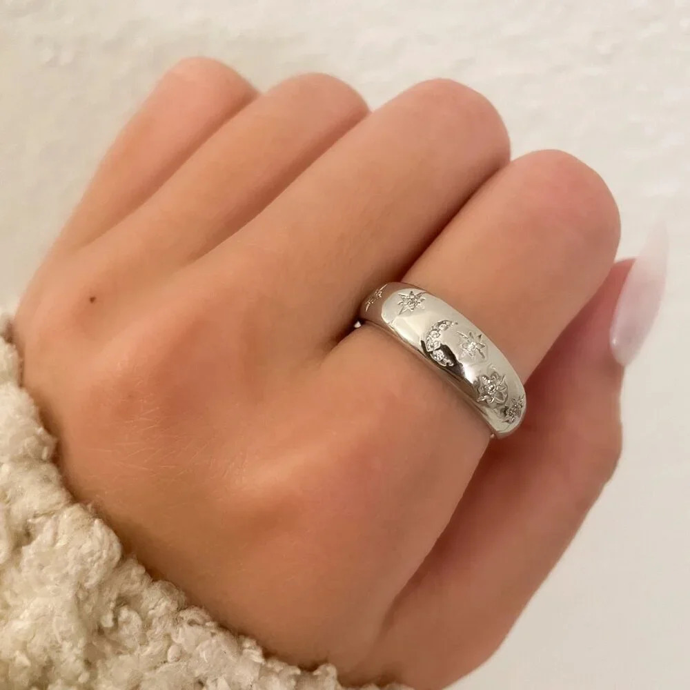 925 Sterling Silver Moon & Star Ring Silver Ring Band Celestial Ring Moon Ring - Picture 1 of 7